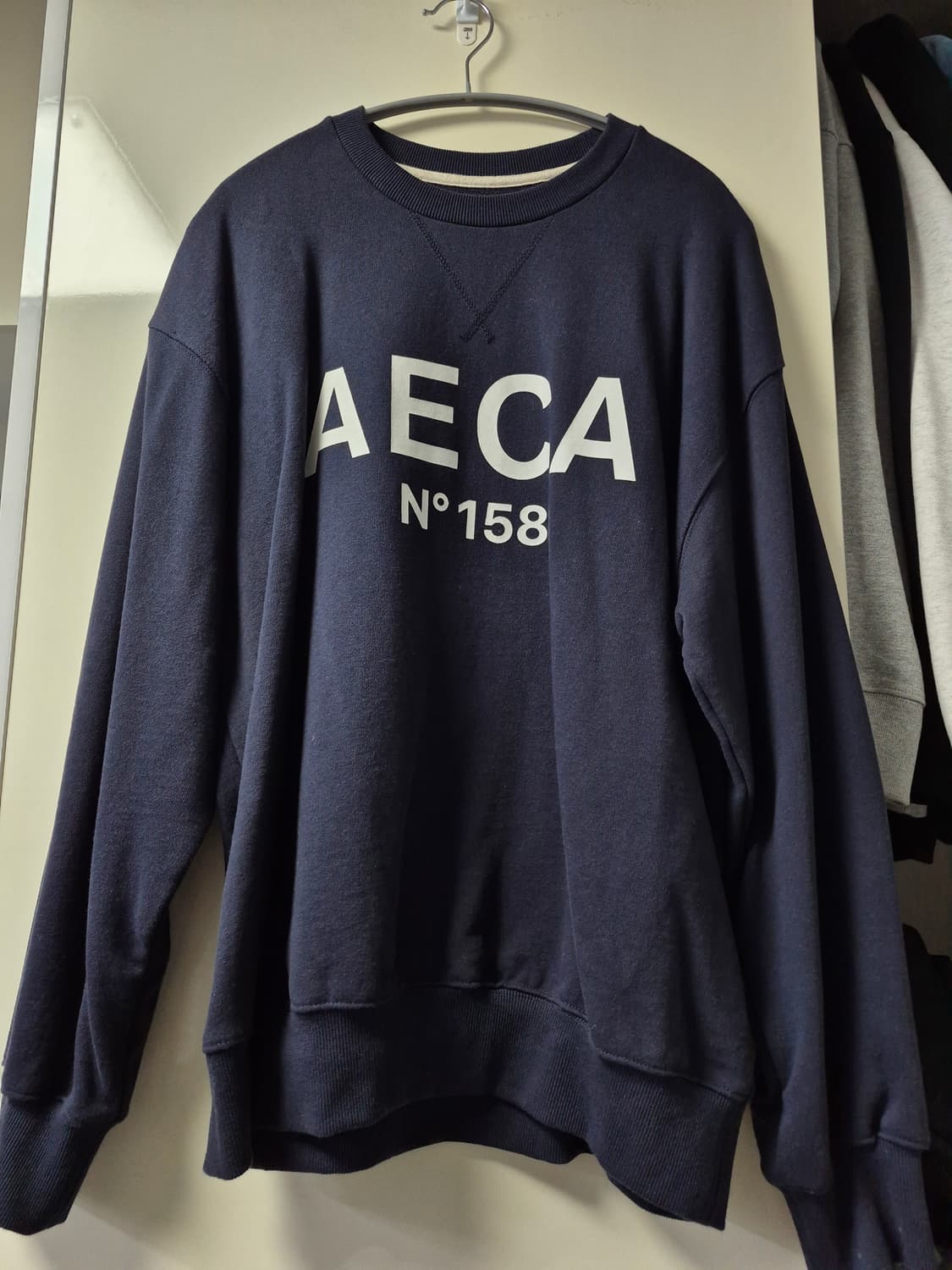 에이카화이트_BIG LOGO SWEATSHIRT-NAVY/WHITE_M 상품이미지3