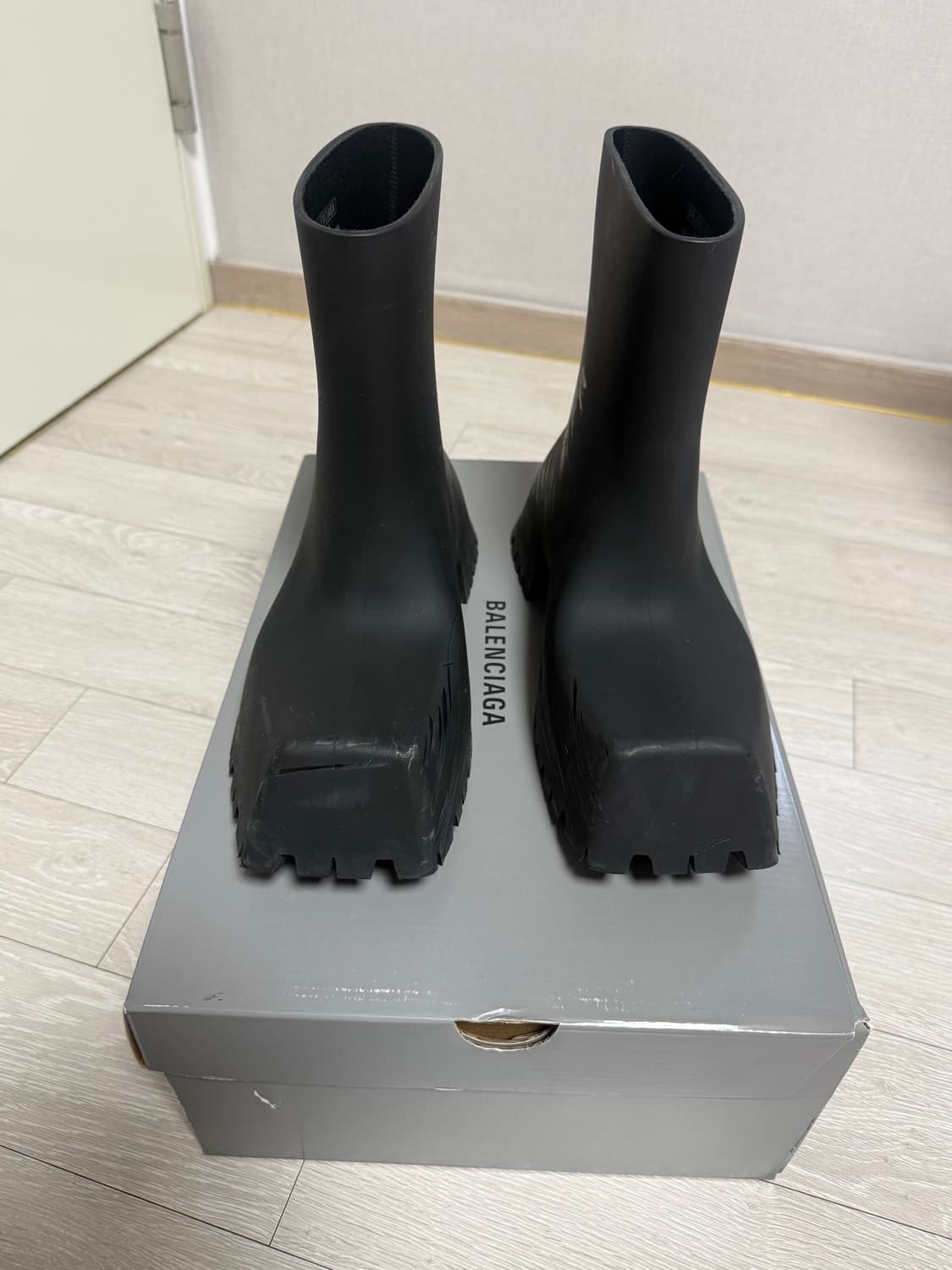 발렌시아가 트루퍼부츠 상품이미지2