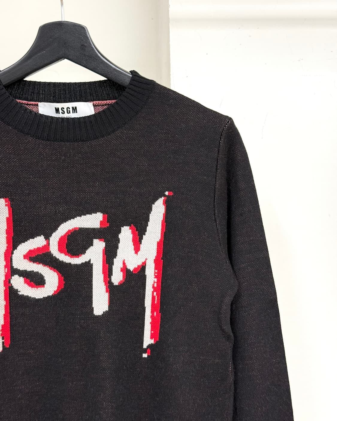 엠에스지엠 딥브라운 로고 롱슬리브 스웨터 상품이미지4