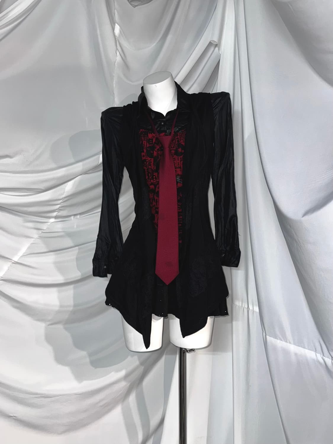 무채색 레드펑크 프레피 코디세트  상품이미지5