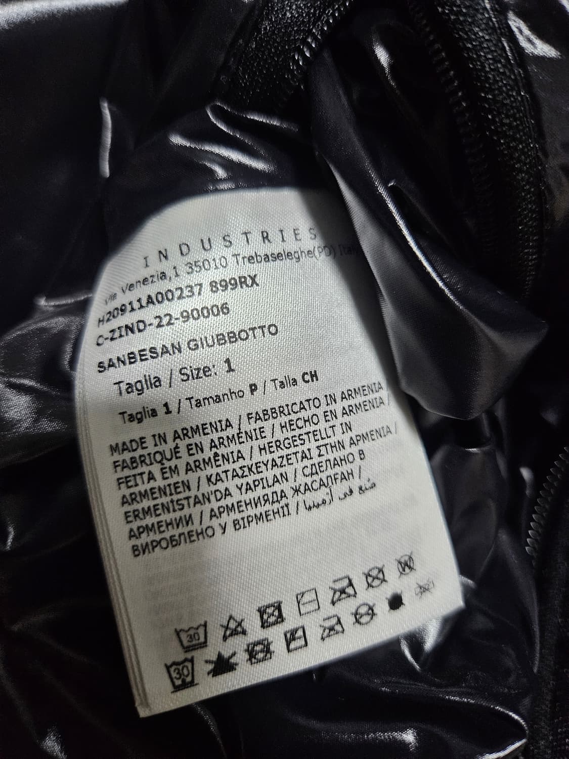 몽클레어 패딩 상품이미지5