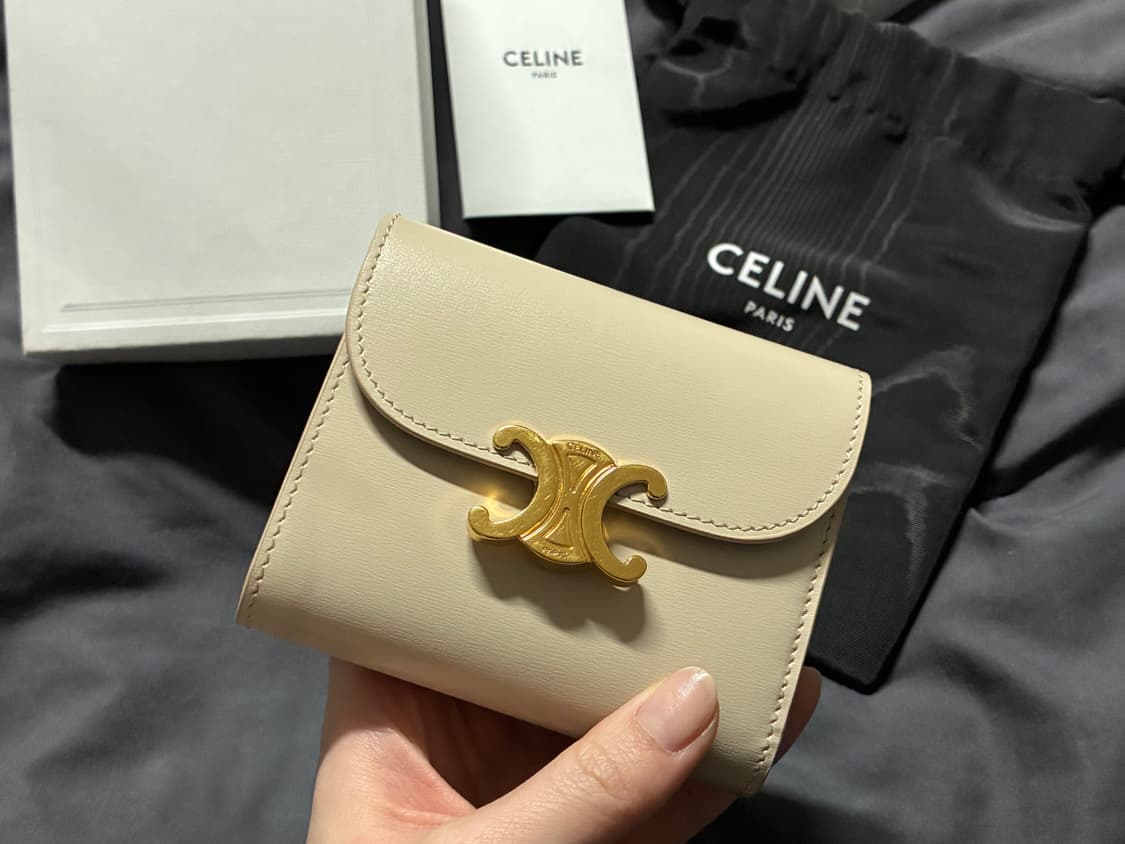 셀린느 3단지갑 상품이미지2