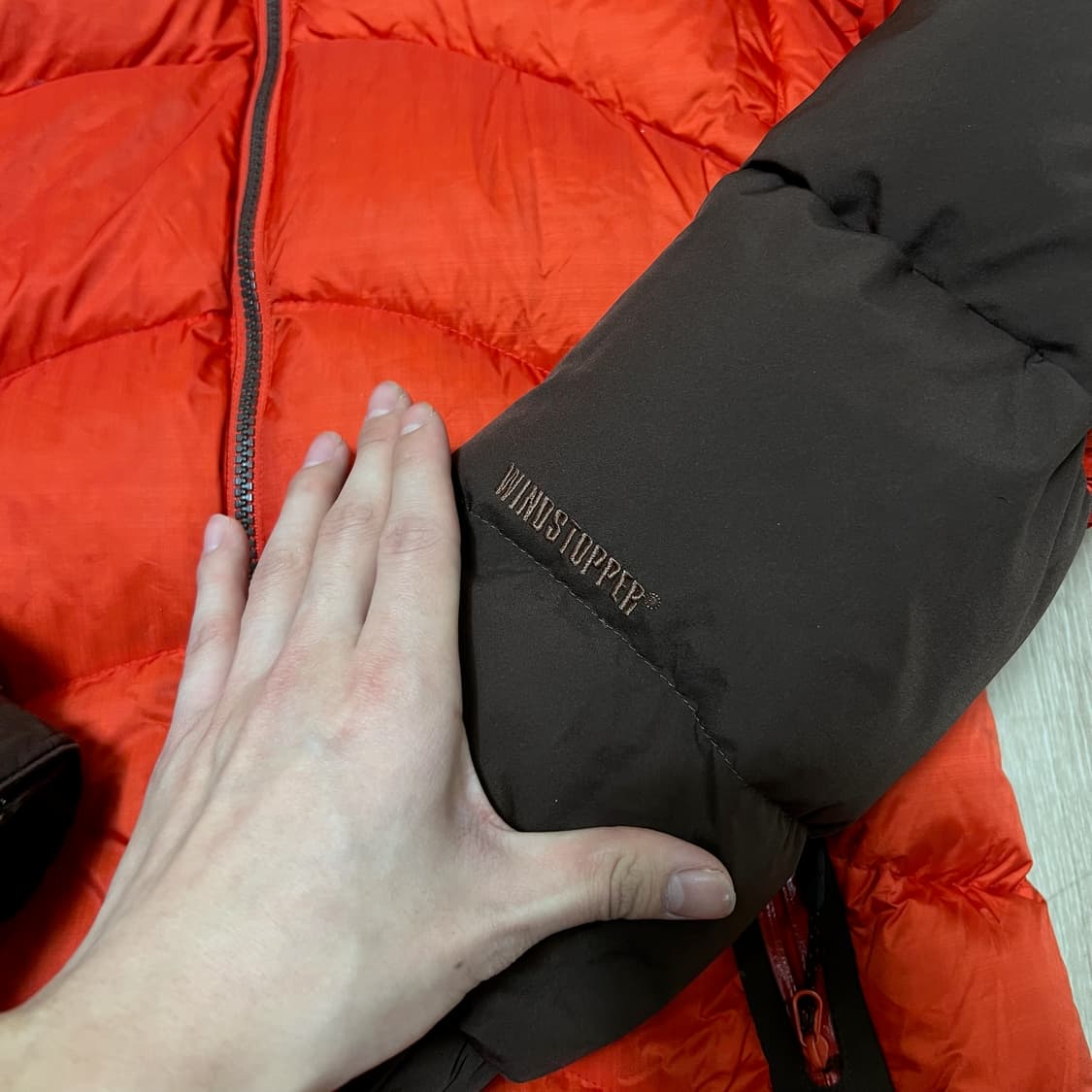 블랙야크 남성 윈드스토퍼 구스다운 패딩 L/100  상품이미지4