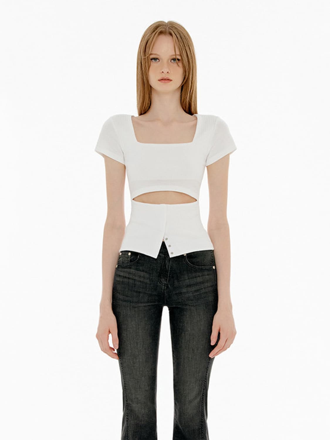 Yuse -SQUARE NECK CUT OUT SNAP TOP - WHI 상품이미지1