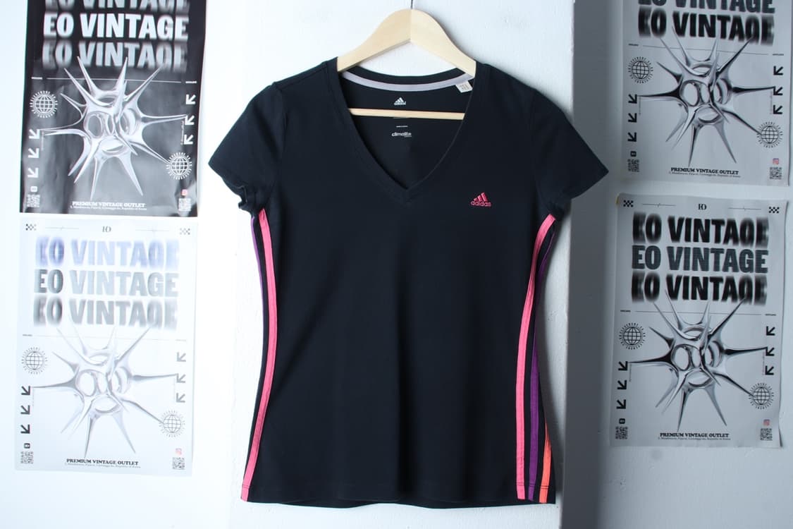 W(XL) 아디다스 반팔 티셔츠 브이넥 삼선 블랙 올드스쿨-H30418 상품이미지2