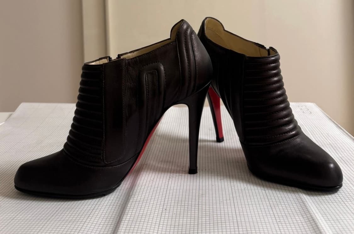 크리스찬 루부탱 앵클부츠, 부티 (정품. 다크 브라운 컬러, 37사이즈) 상품이미지3
