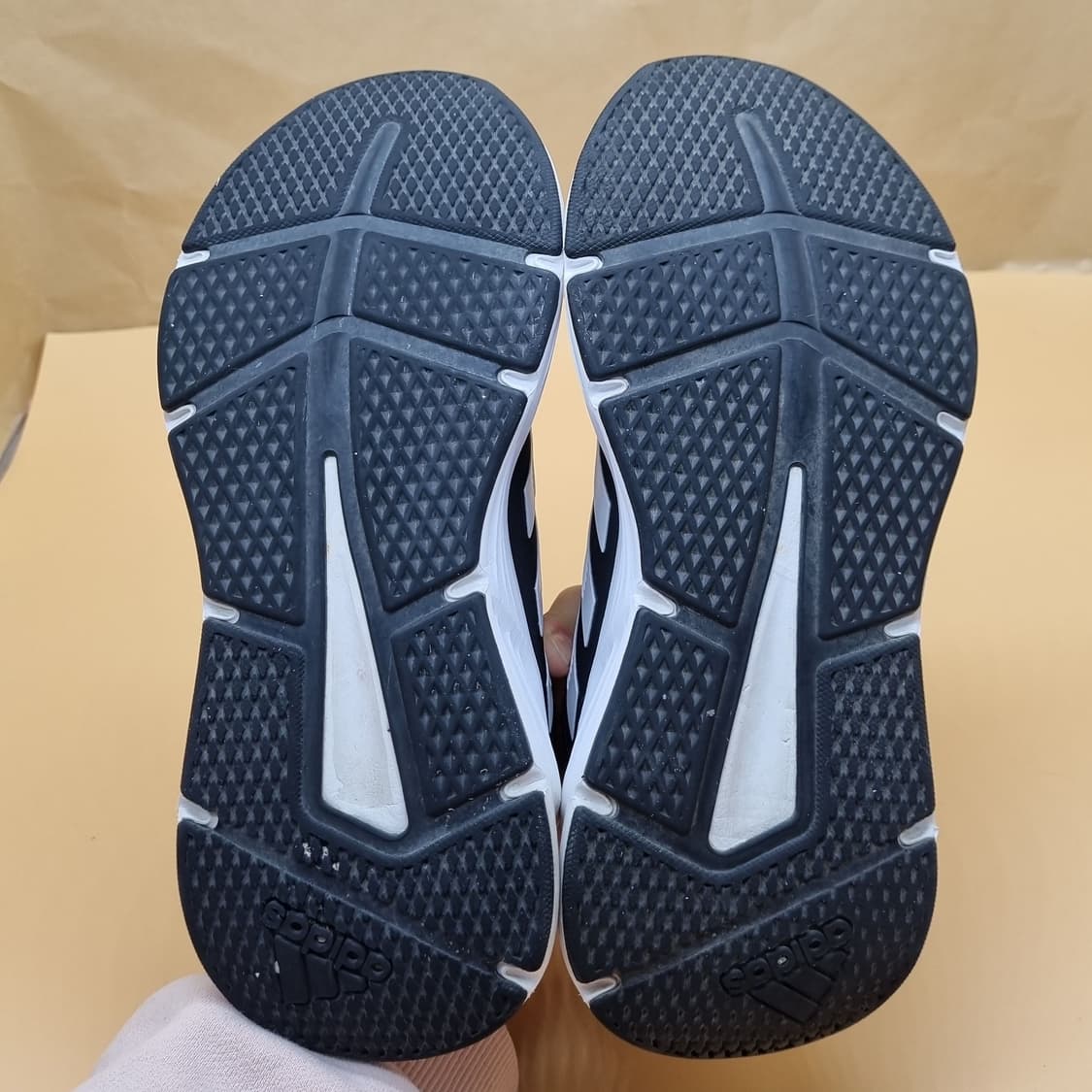 아디다스 갤럭시6 여성운동화240. 상품이미지3