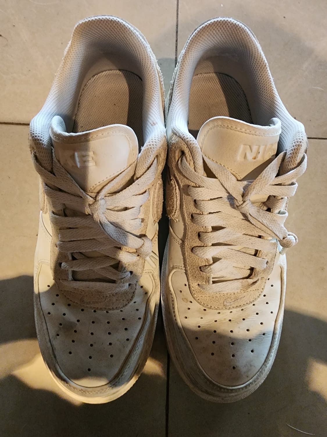 NIKE 나이키 에어포스 1 럭스 서밋 화이트 270mm 팜. 운동화 상품이미지3