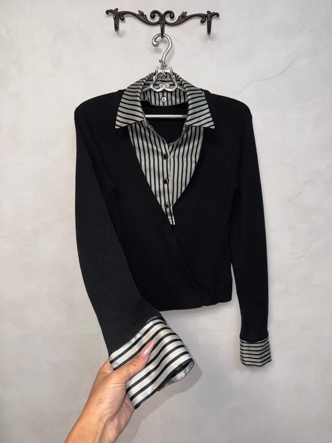 Anne Klein black silver stripe 랩 셔츠가디건 상품이미지4