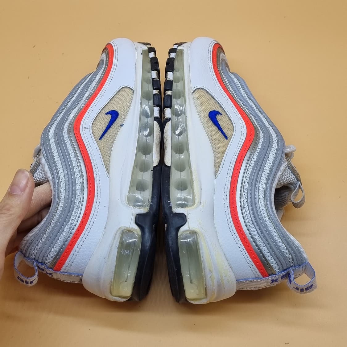 나이키 에어맥스 97 크림슨실버 운동화235. 상품이미지5