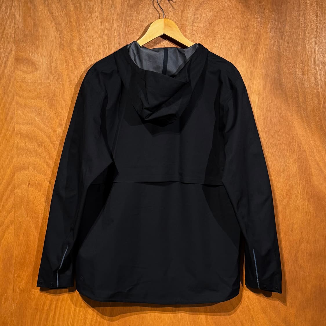 룰루레몬 블랙 아웃푸어 자켓 L 바람막이 상품이미지6