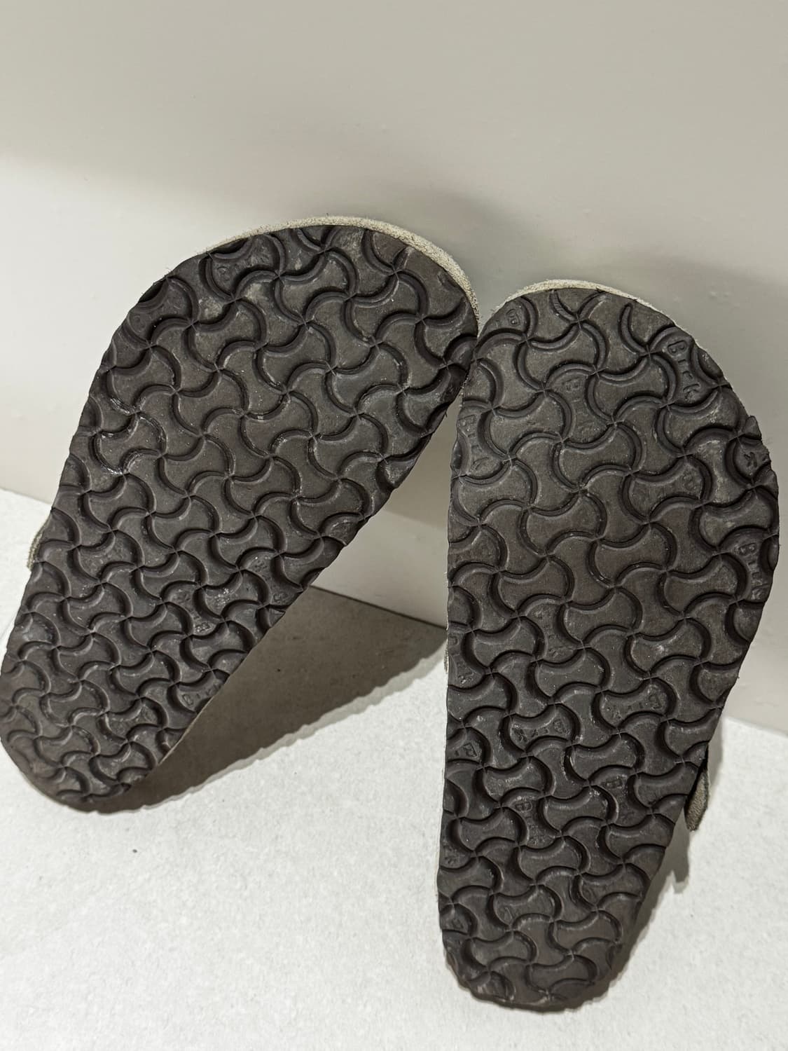 버켄스탁 보스턴 타우페 280사이즈 팝니다 상품이미지4