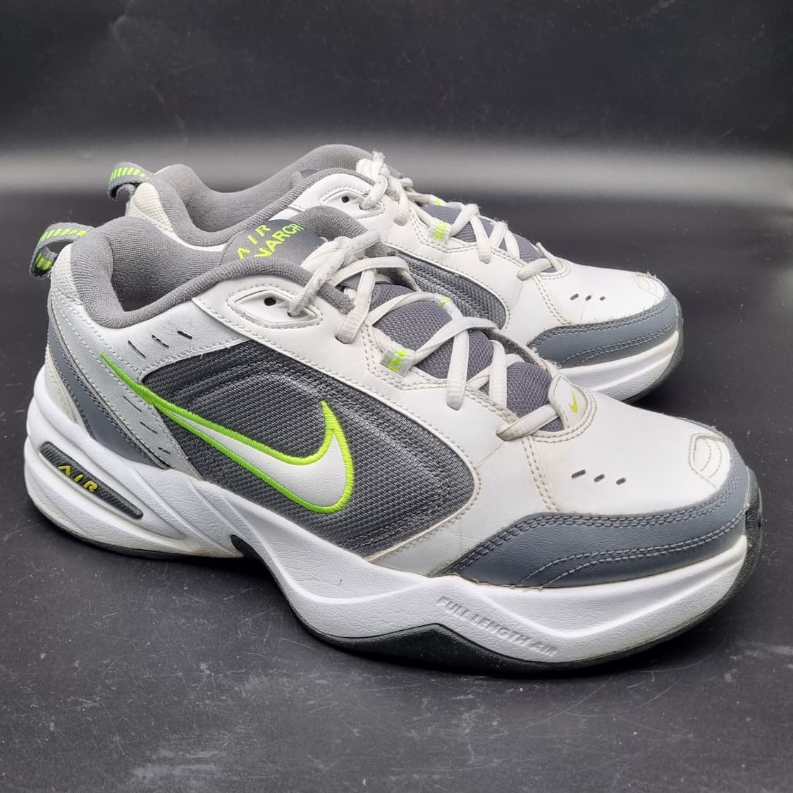 나이키 에어 모나크4 운동화275 상품이미지1