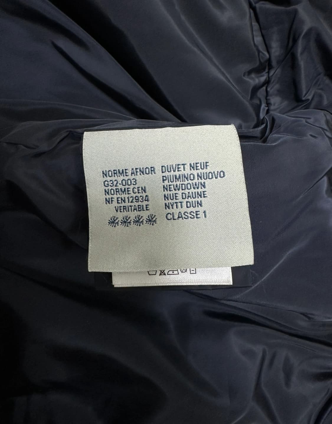 몽클레어 몽클레르 여성패딩 구스점퍼 아우터 상품이미지4