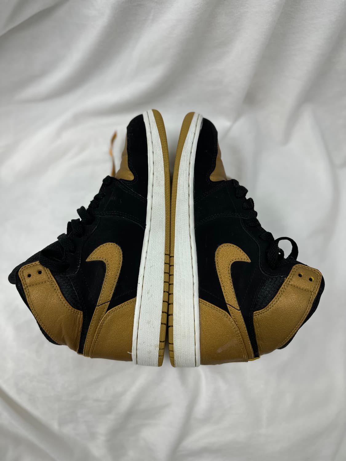 (235)나이키 에어조던1 레트로 하이 멜로 GS 상품이미지6