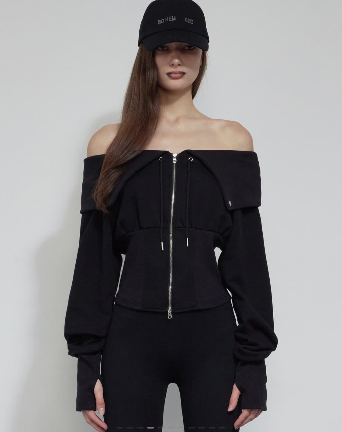 보헤미안서울 코르셋 오프숄더 집업 블랙 상품이미지1