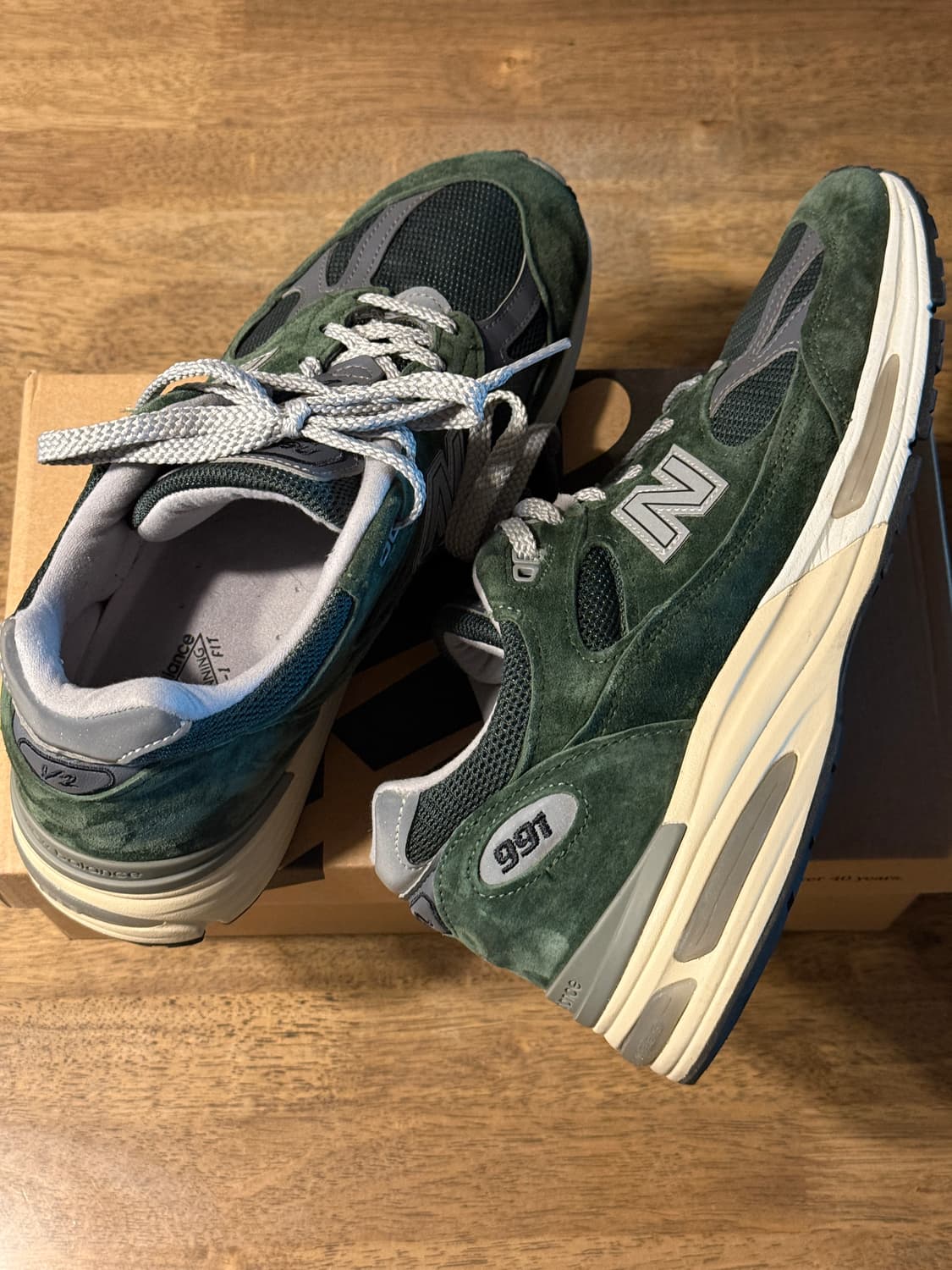 뉴발란스 991v2 콤부그린 270 사이즈 상품이미지2