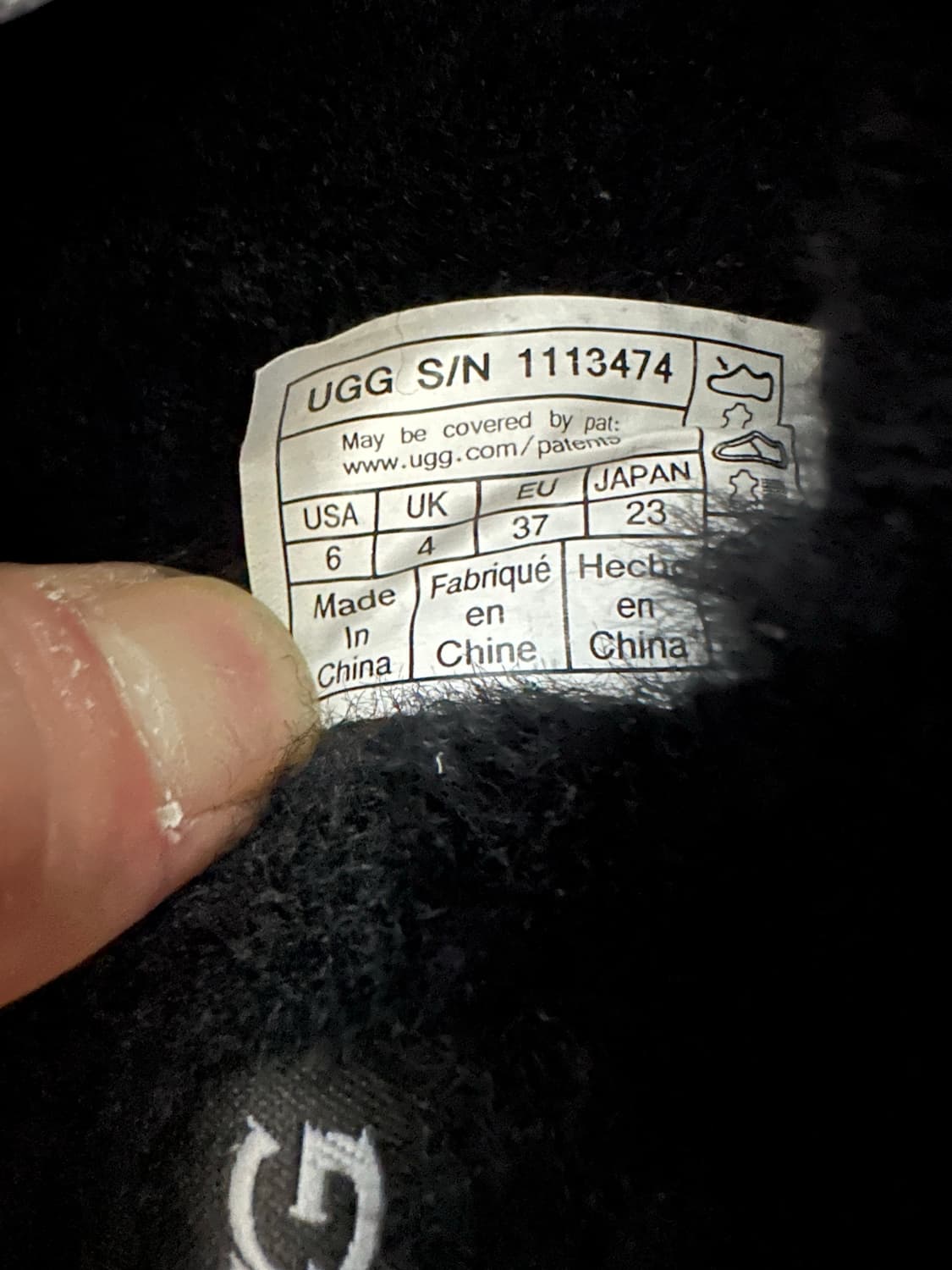 어그 펀케트 슬라이드 블랙 상품이미지9