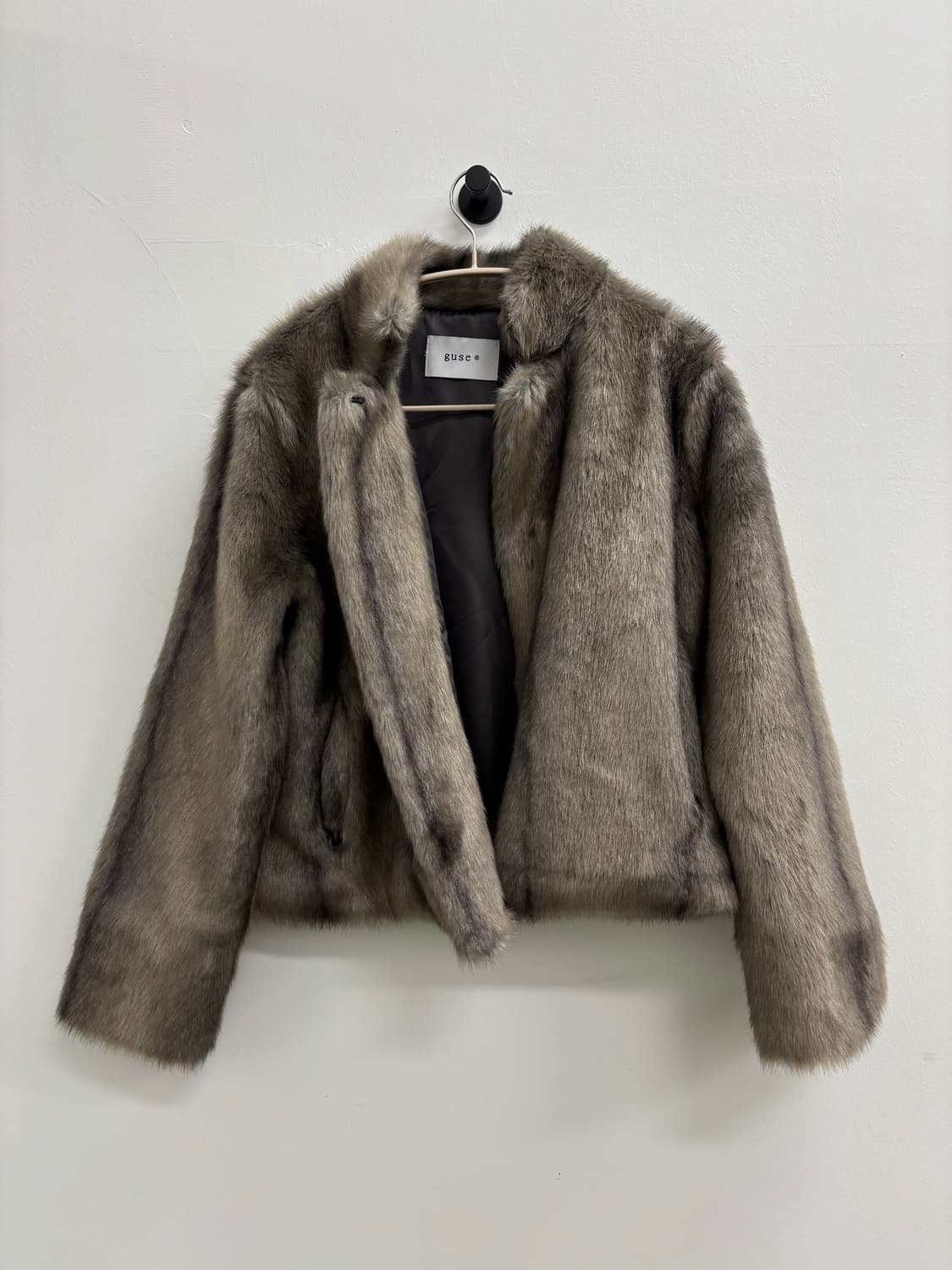 GUSE 구즈 퍼 자켓 상품이미지3