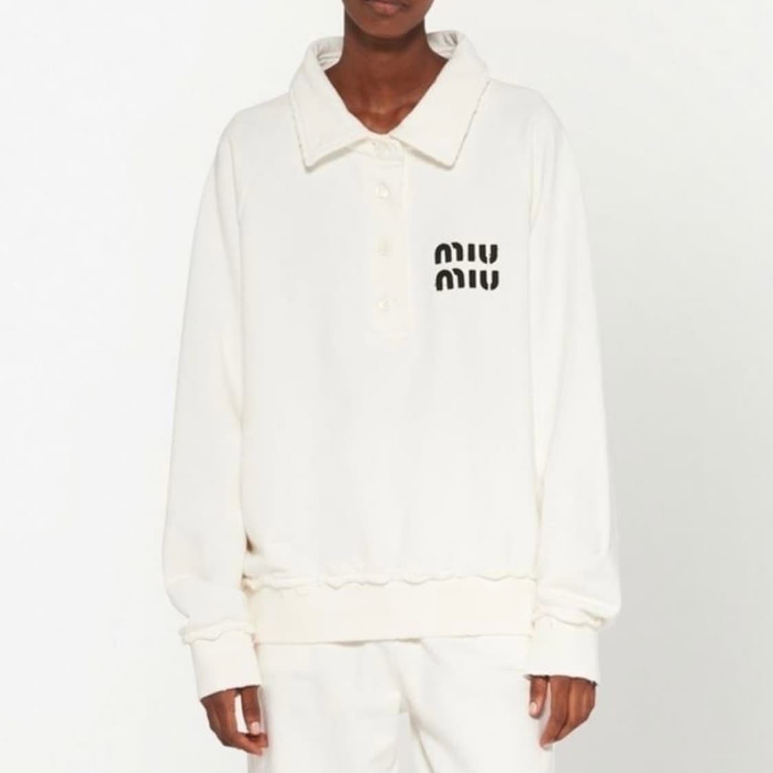 [S+급/오버핏S] 미우미우 코튼 폴로 스웨트 셔츠 긴팔 카라티 상품이미지7