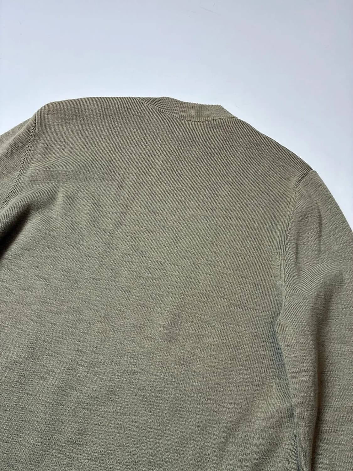 코스 COS 미니멀 숄더 버튼 코튼 니트 PN8248 상품이미지5