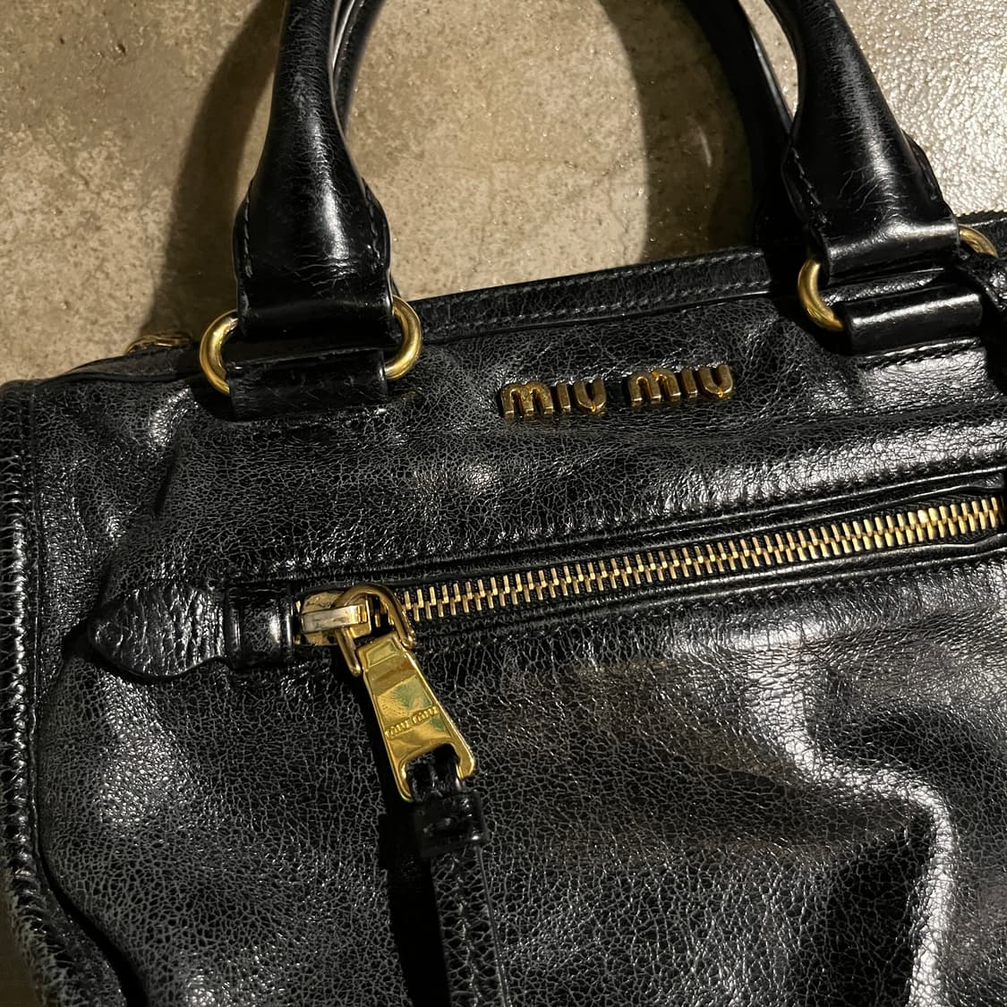미우미우 핸드백 상품이미지2