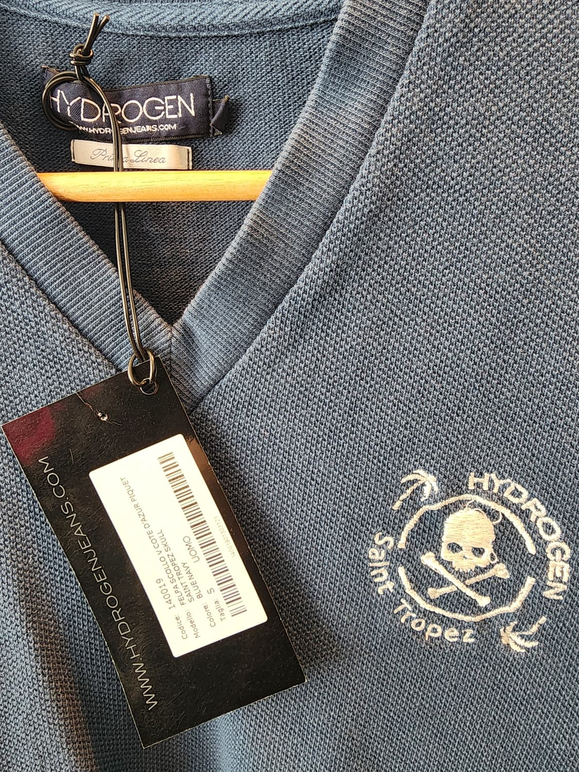 Hydrogen Itary. V넥 맨투맨. (새상품)-택있음. 상품이미지2