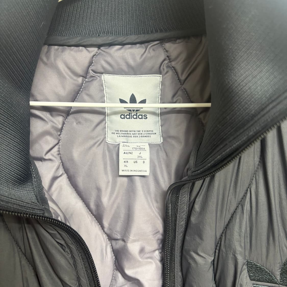 아디다스 블랙 퀼팅 경량패딩 XL 상품이미지3