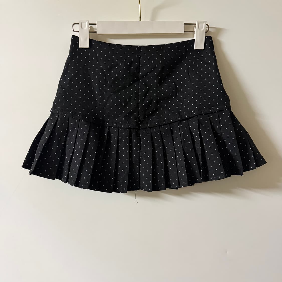 새상품 여자 도트 플리츠 미니스커트 (블랙) M 상품이미지5
