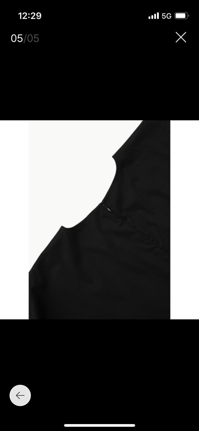 몰리고다드 러플 블라우스 24SS WENDY TOP IN BLACK 상품이미지5