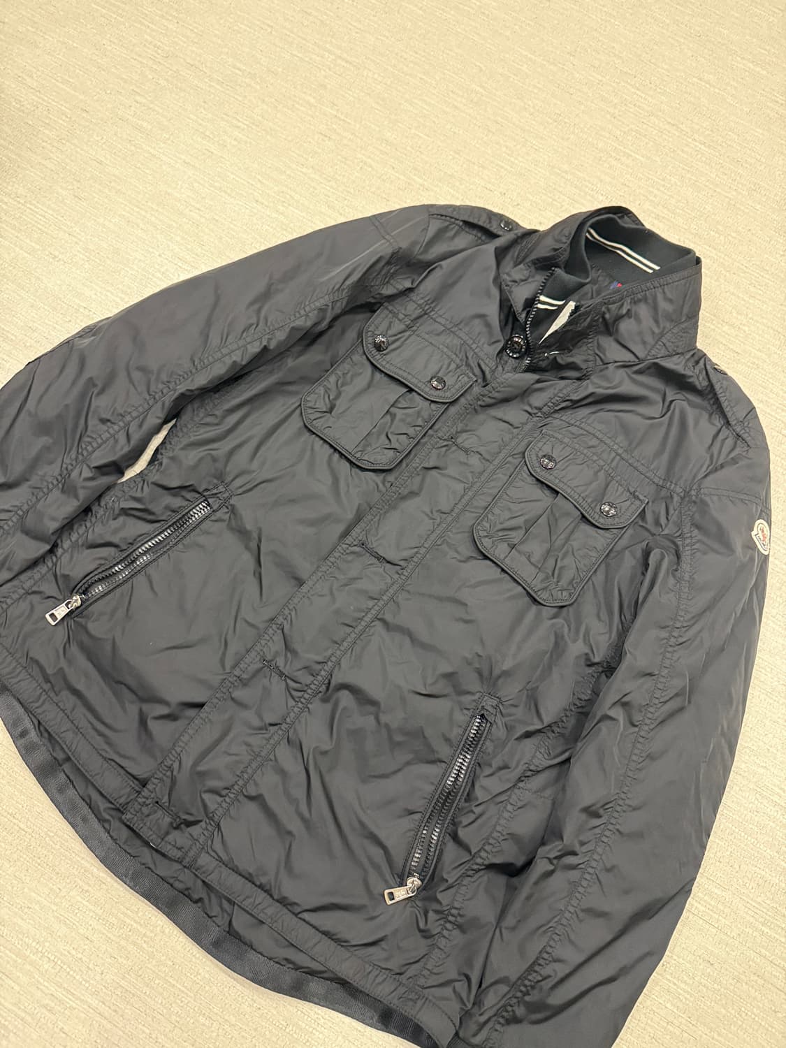 몽클레어 메이트 바람막이 상품이미지4