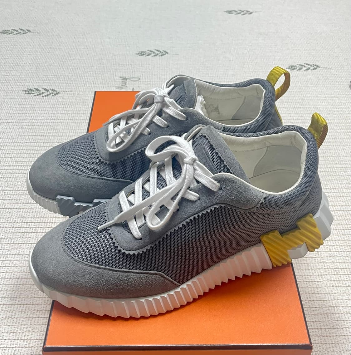 에르메스 바운싱 스니커즈 상품이미지3