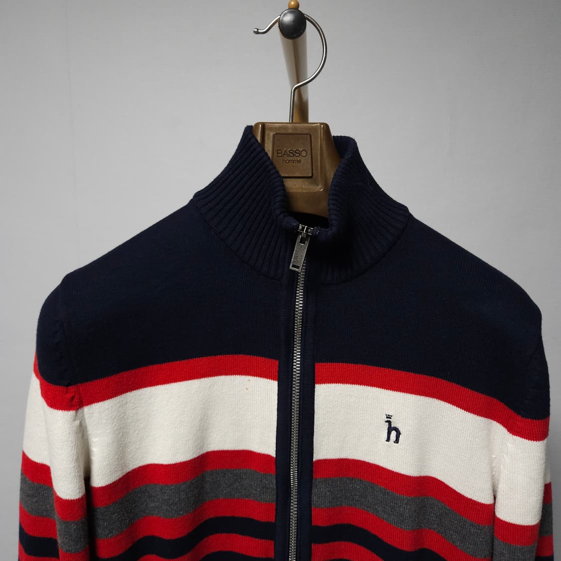 95 ) 헤지스 스트라이프 집업 니트 가디건 상품이미지2