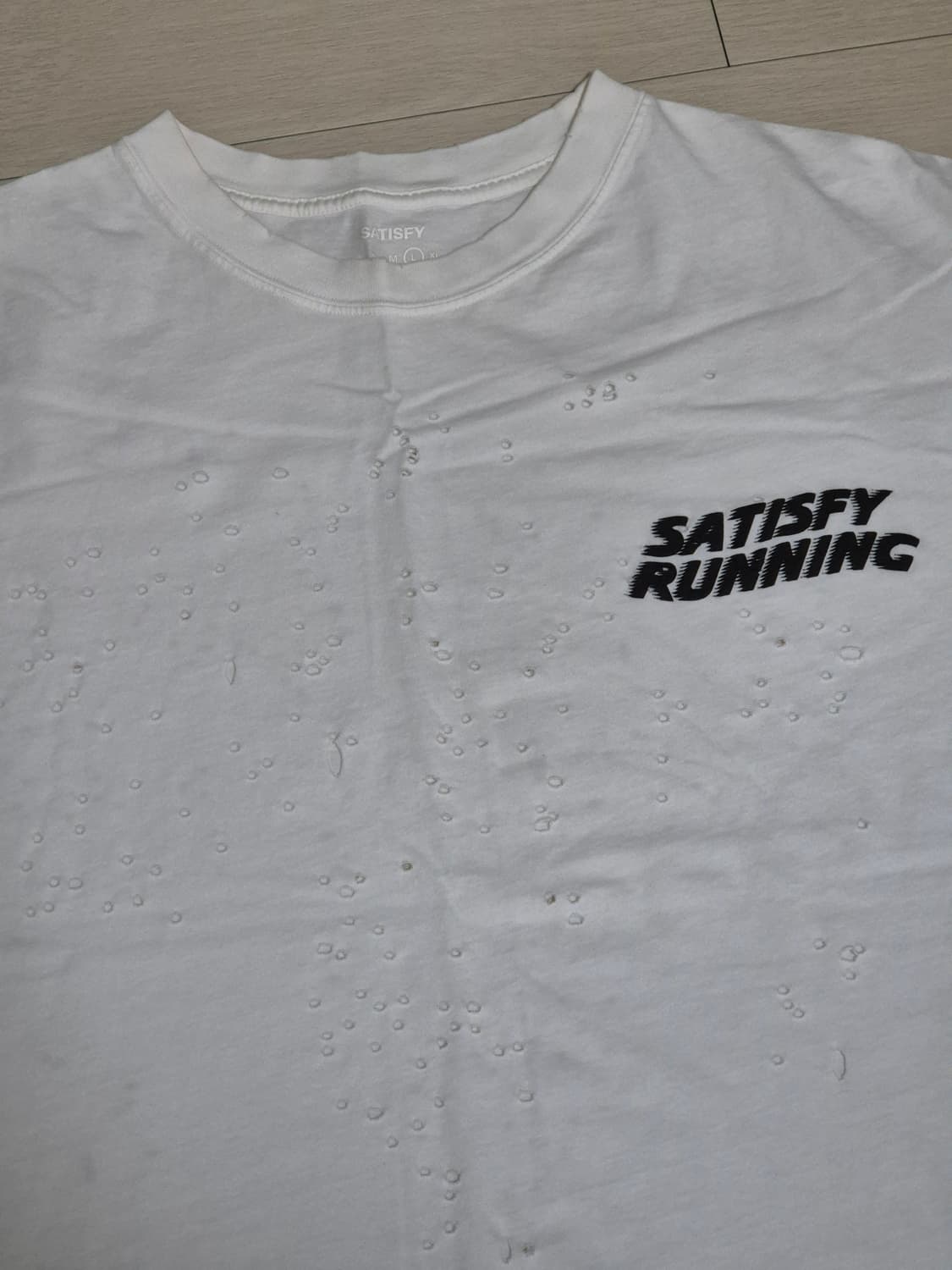 새티스파이 모스테크 티셔츠 오프 화이트 L 상품이미지3