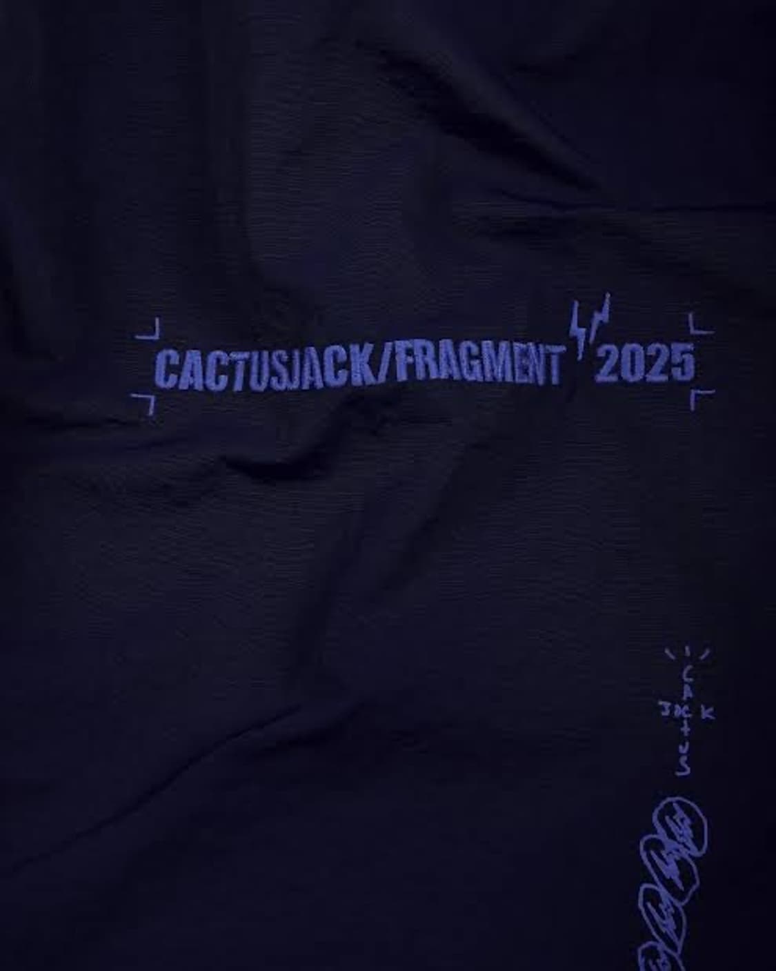 트래비스 스캇 프러그먼트 도쿄나이키 트랙팬츠 상품이미지2