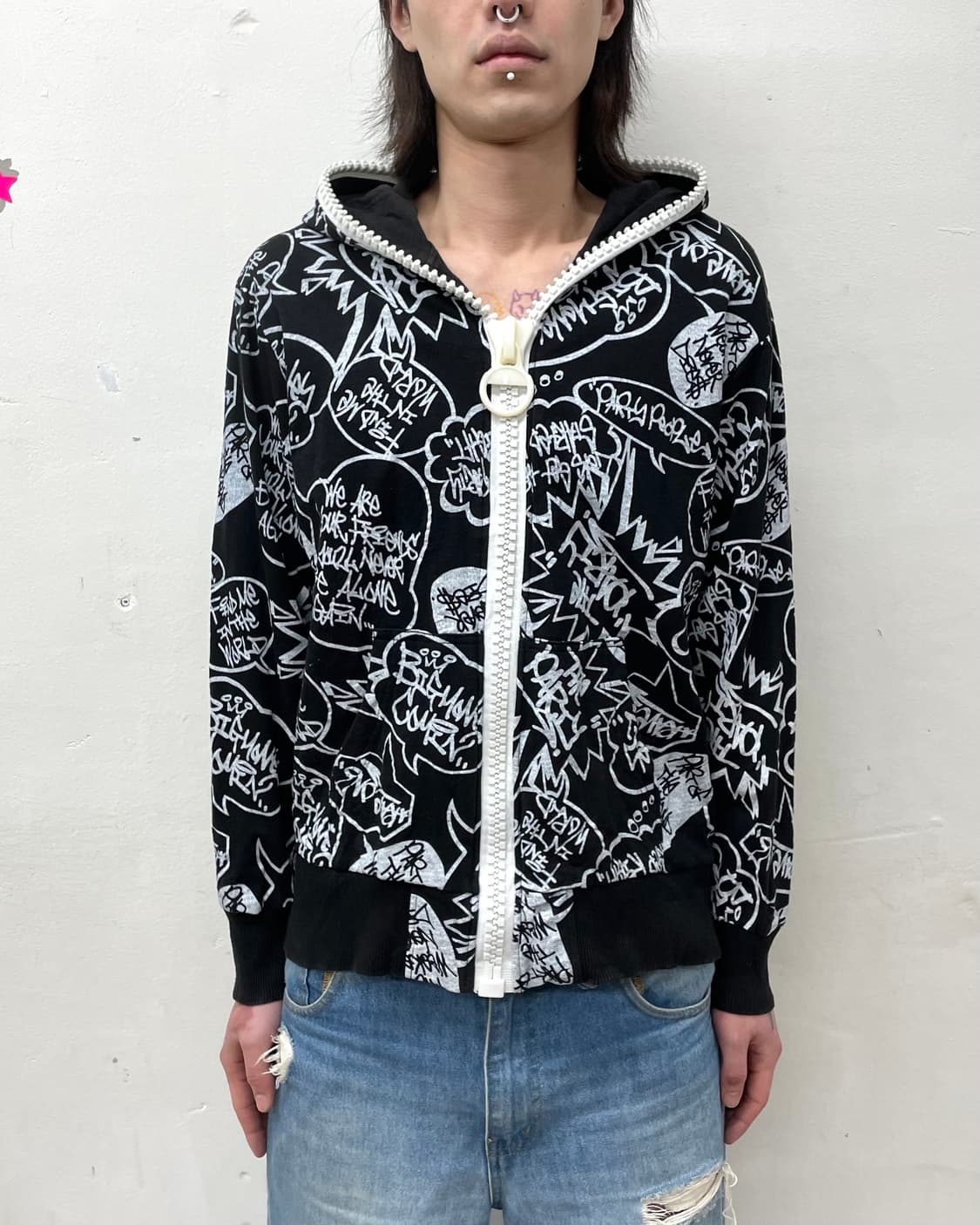 speech bubble big zipper hooded zip-up 상품이미지1