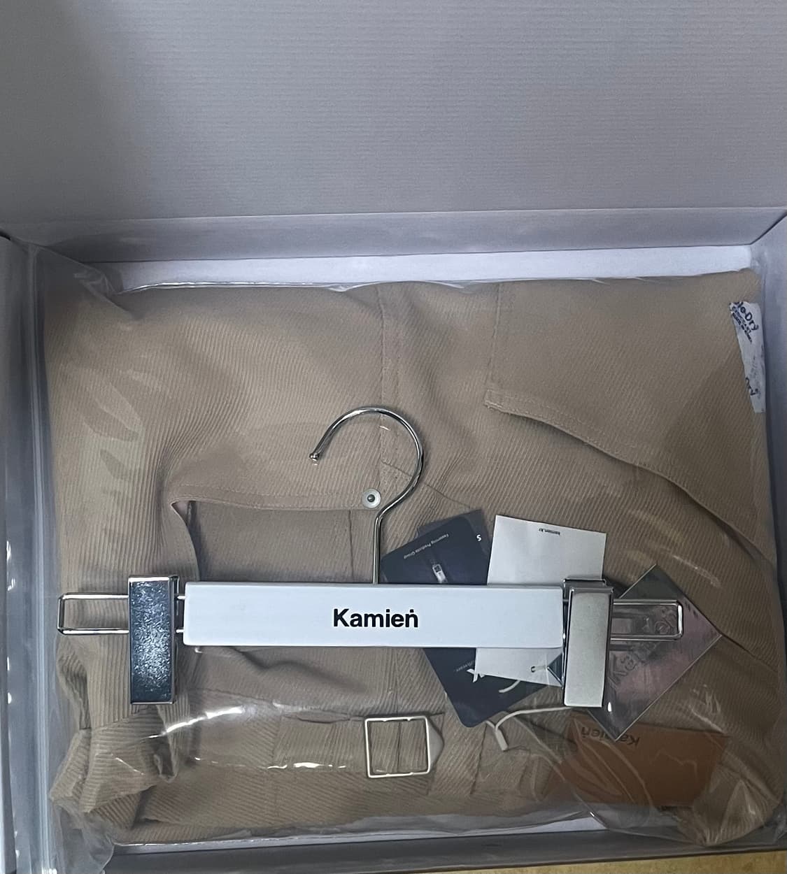 (2) 새상품  카미엔 타이탄 배기 팬츠 베이지 상품이미지2