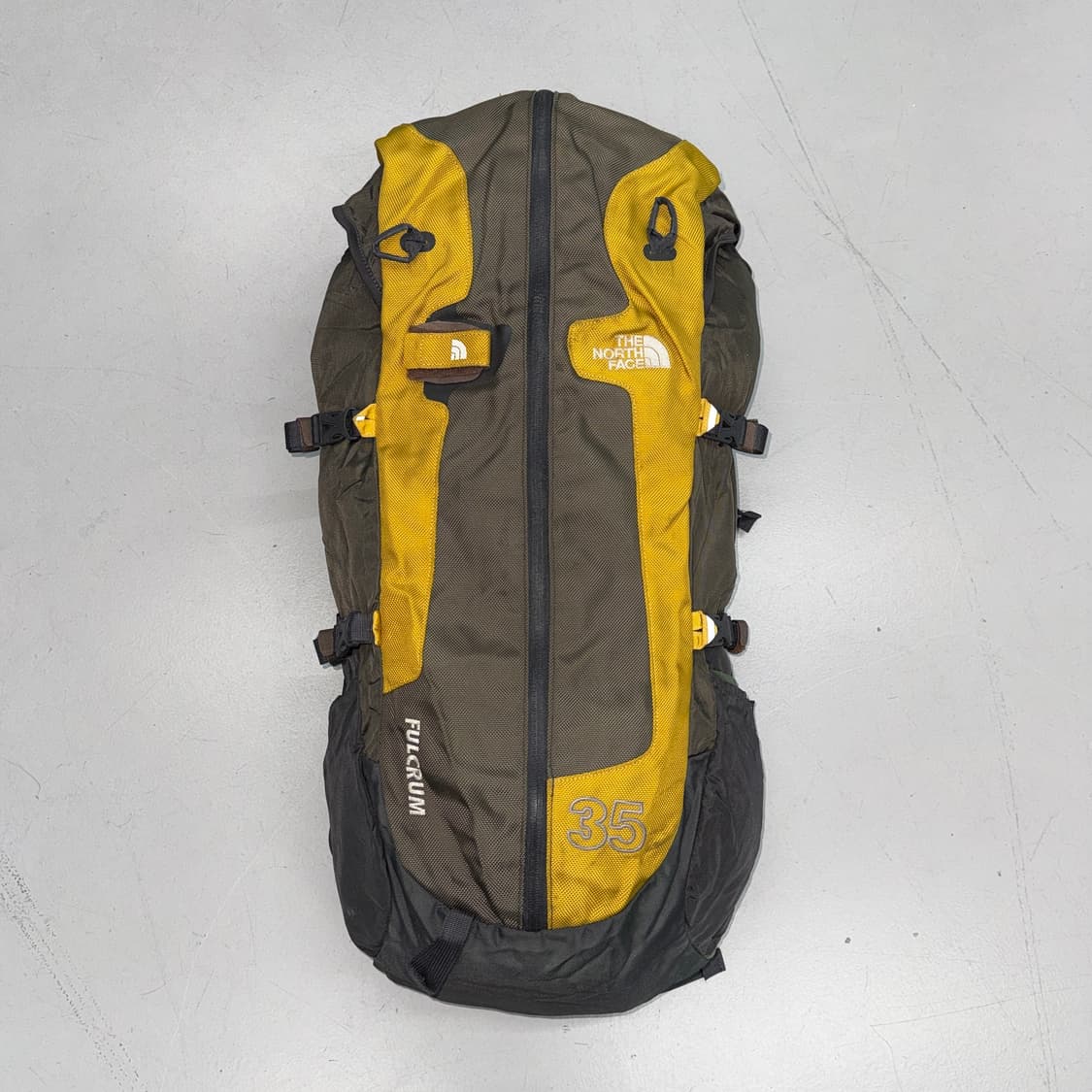 노스페이스 35L 마운틴 백팩 상품이미지2