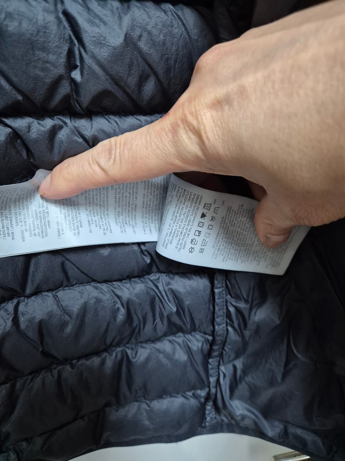 Stone island 가먼트 다잉 마이크로얀 경량 패딩 블랙 S 상품이미지6