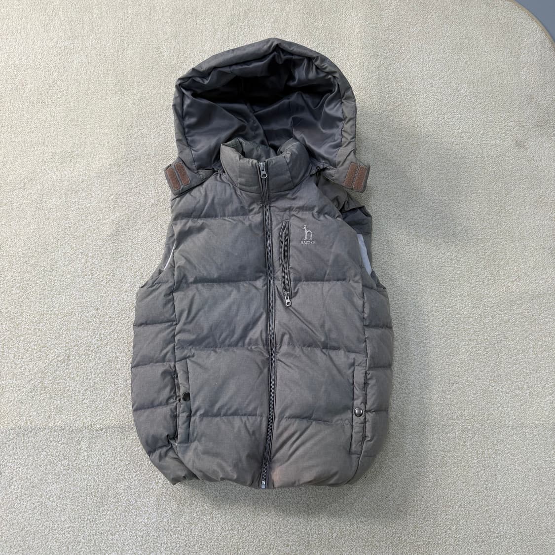 95 헤지스 덕다운 패딩 조끼 0122T1 상품이미지1