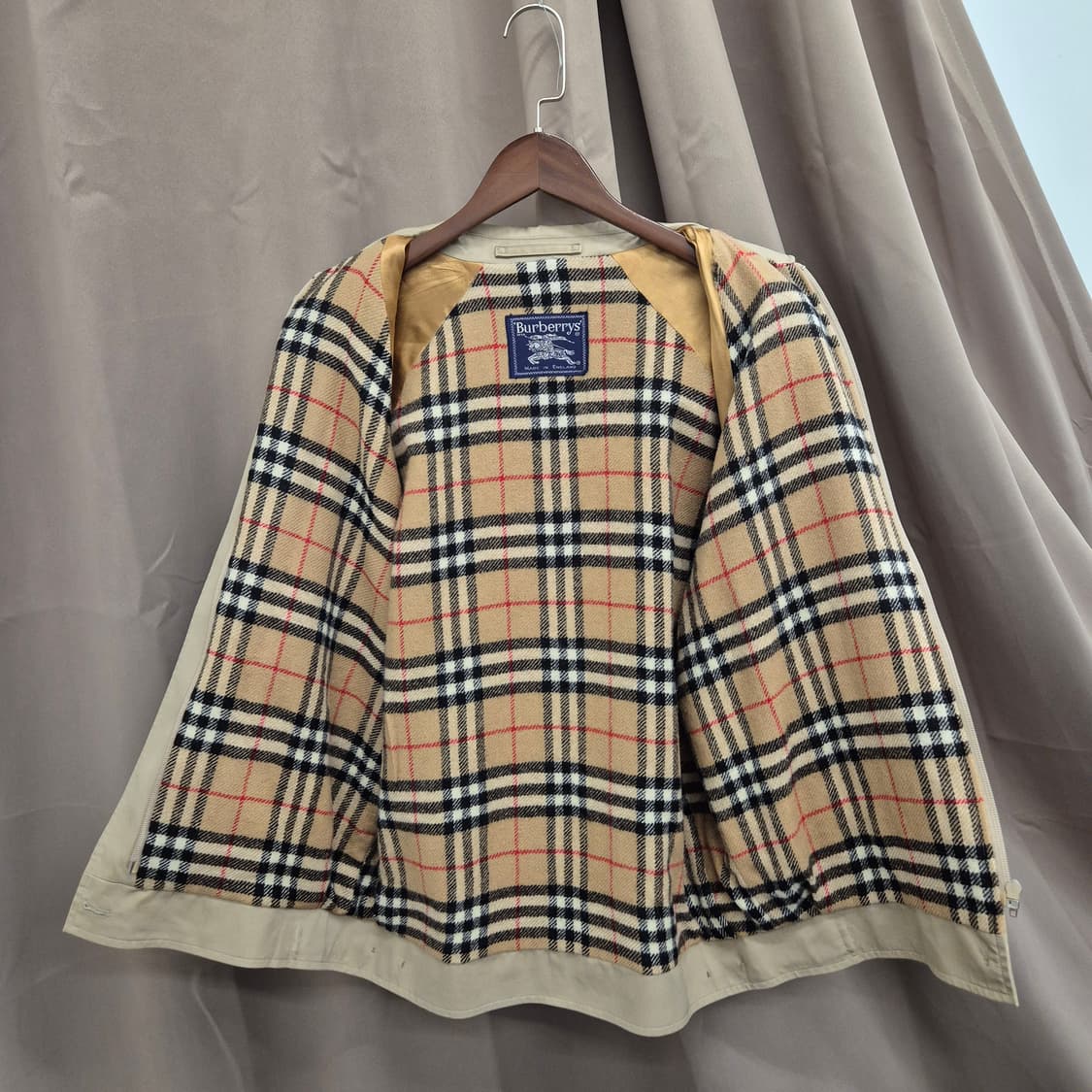 버버리 클래식 노바체크 안감 블루종 자켓 상품이미지7