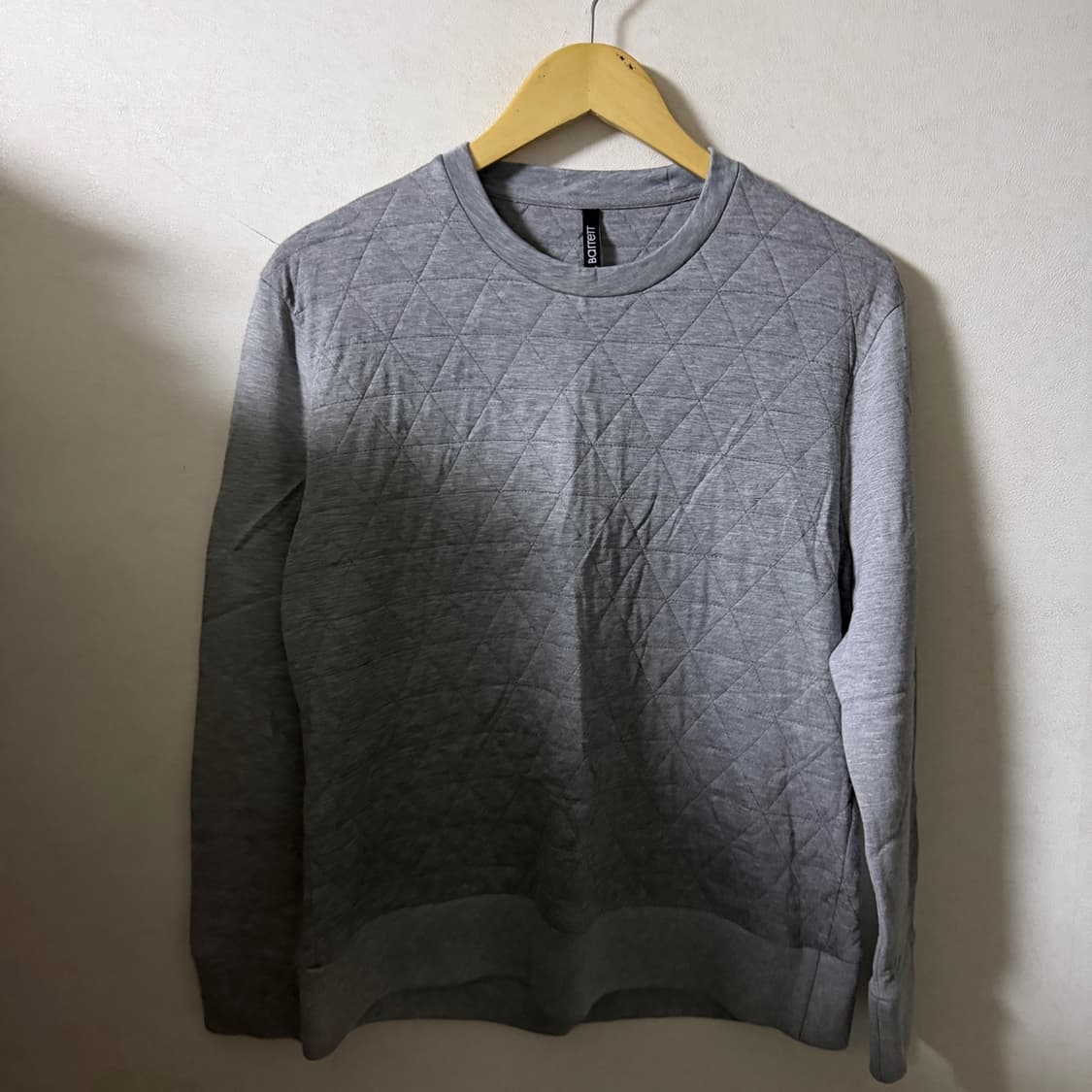 닐바렛 남성 누빔 맨투맨 S (남성 95-100정도) 상품이미지1