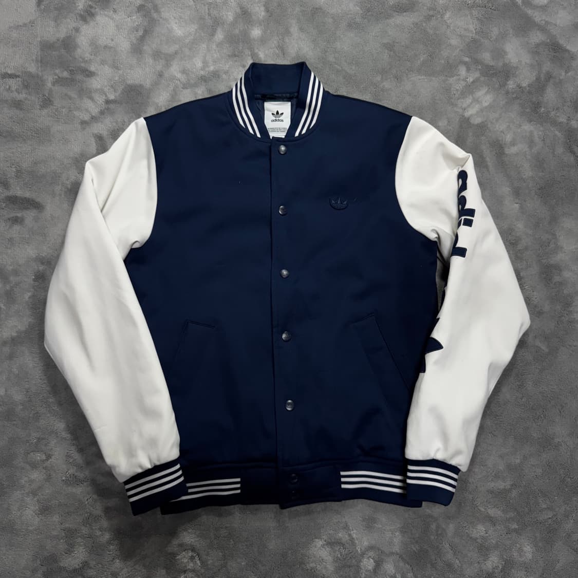 아디다스 바시티 자켓 상품이미지1