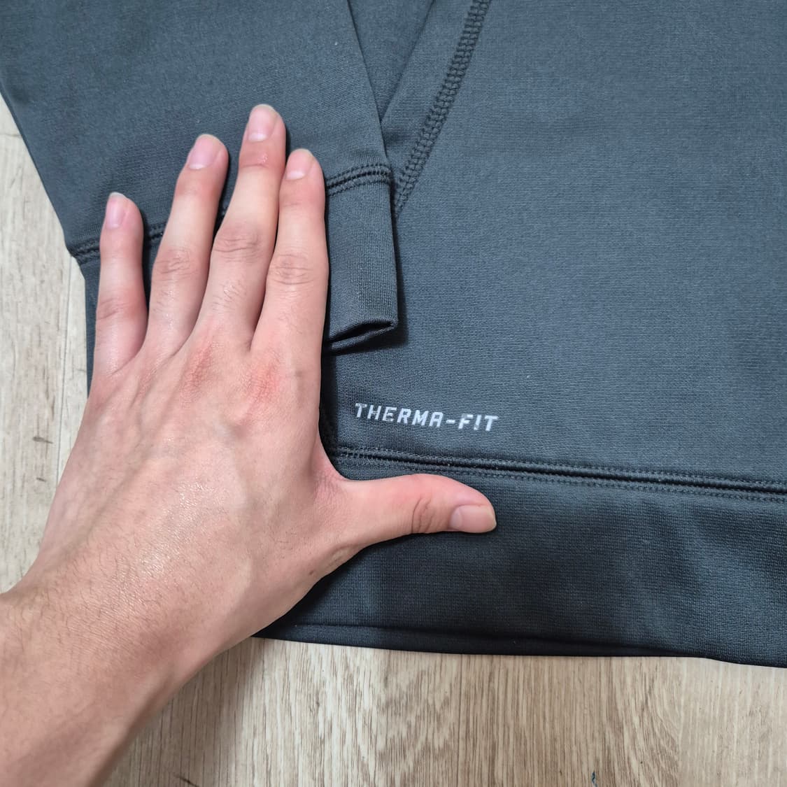 나이키 써마핏 빅 스우시 로고 기능성 후드티 상품이미지4