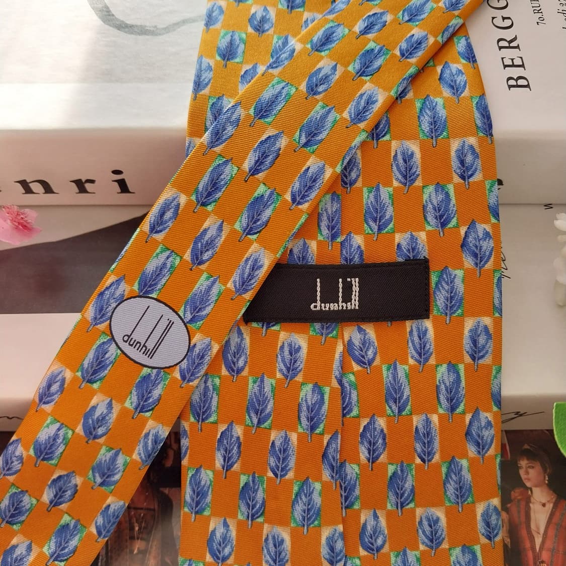 던힐 실크 옐로우 리프 패턴 넥타이 9.7cm A+등급 K1697
 상품이미지7