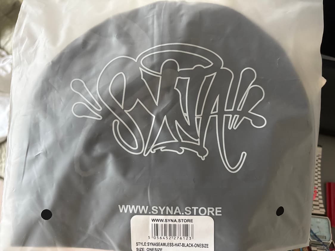 Syna world 시나월드 seamless grey/black 비니 상품이미지1