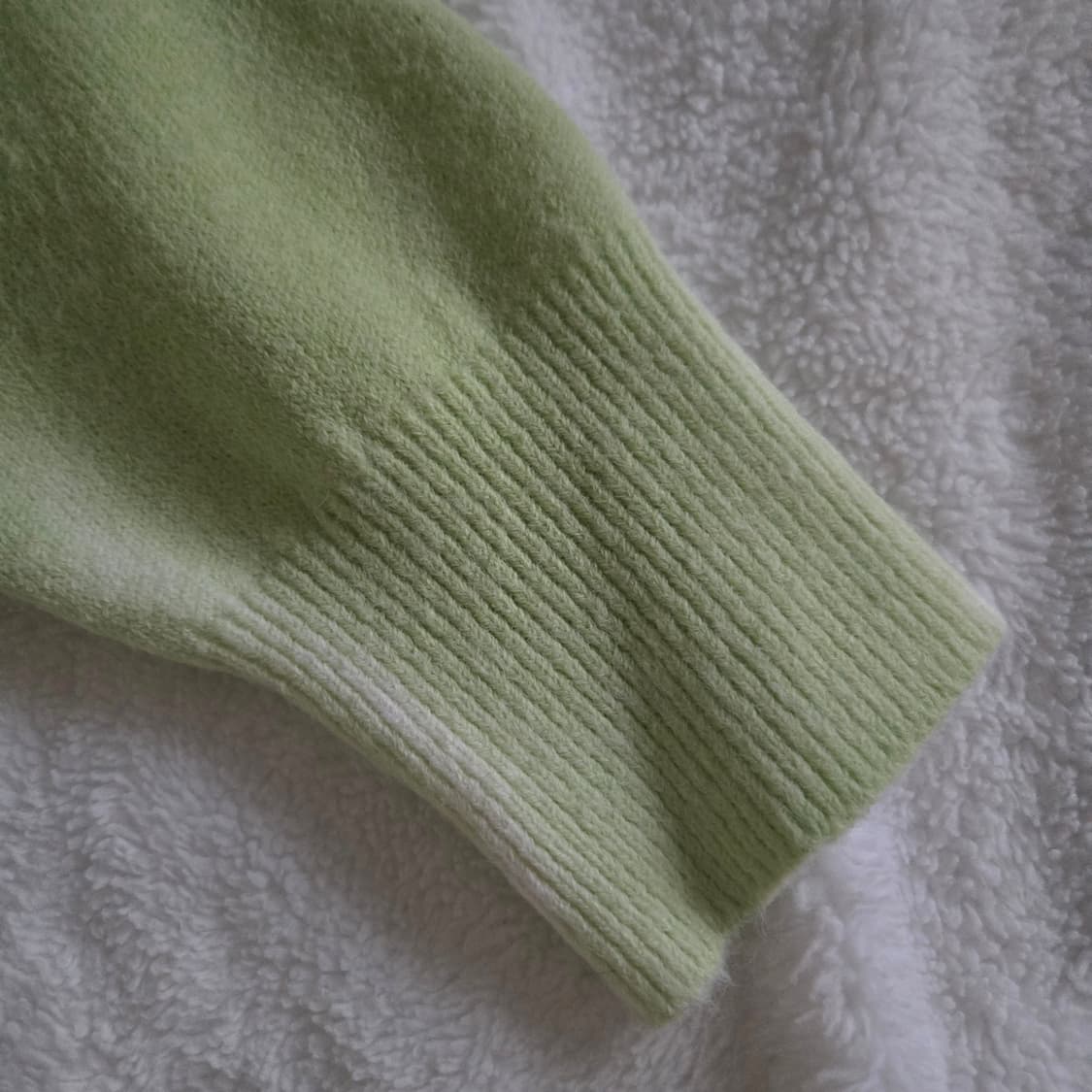 빈티지 물나염 그라데이션 루즈핏 니트 상품이미지6