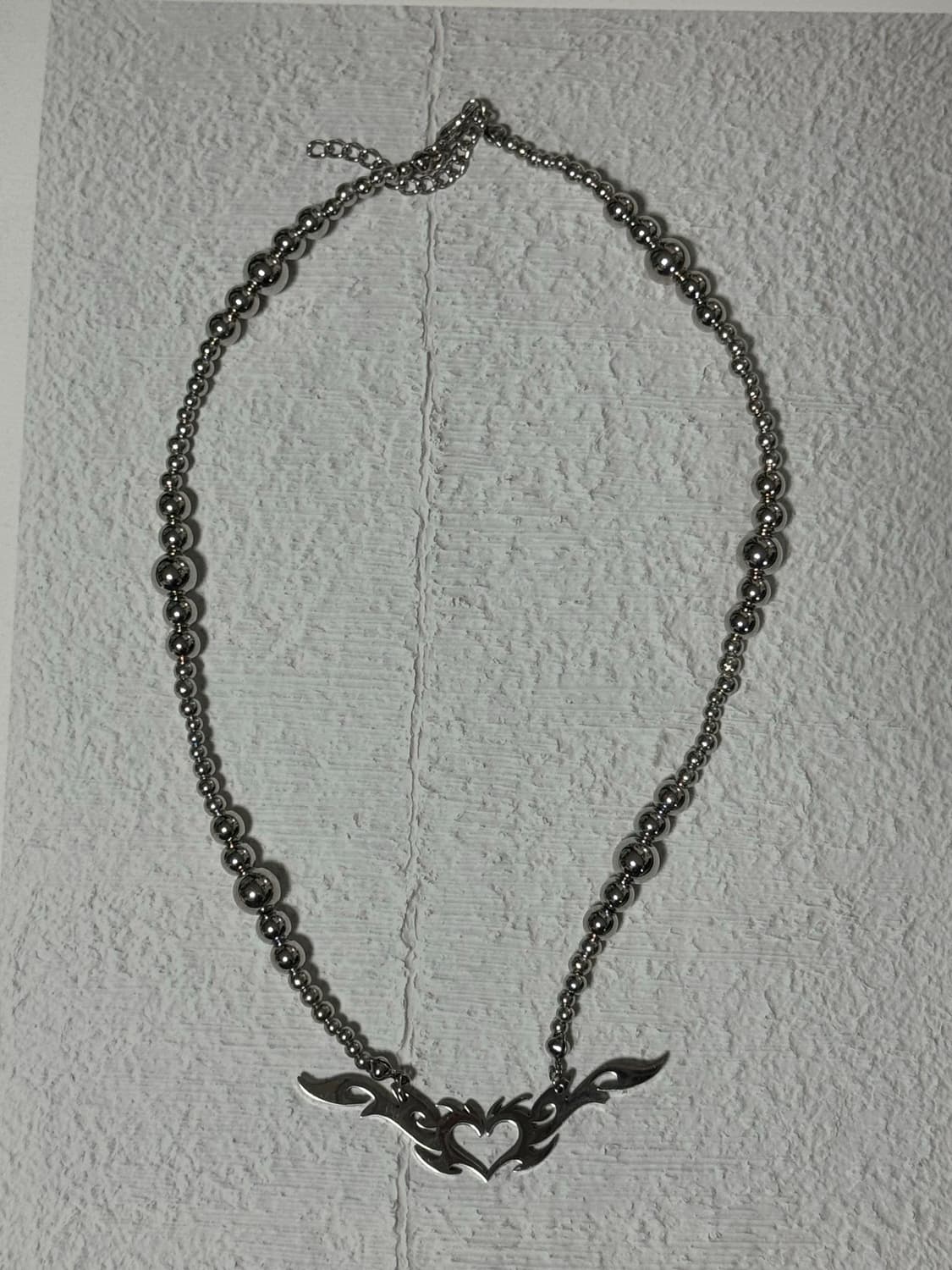 하트 트라이벌 아크릴볼 목걸이  상품이미지6