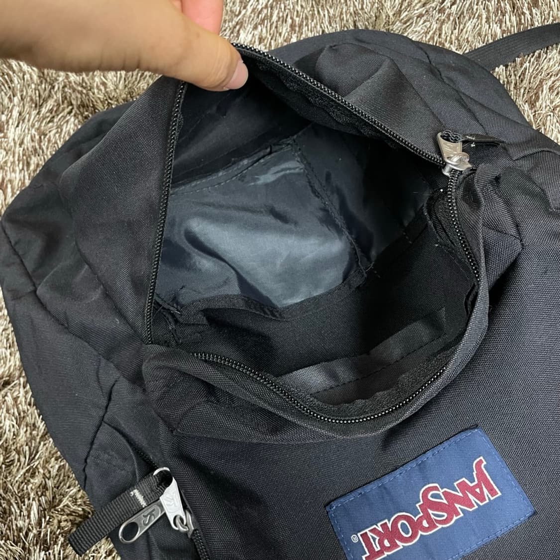 잔스포츠 JanSport 블랙 클래식 백팩 상품이미지7