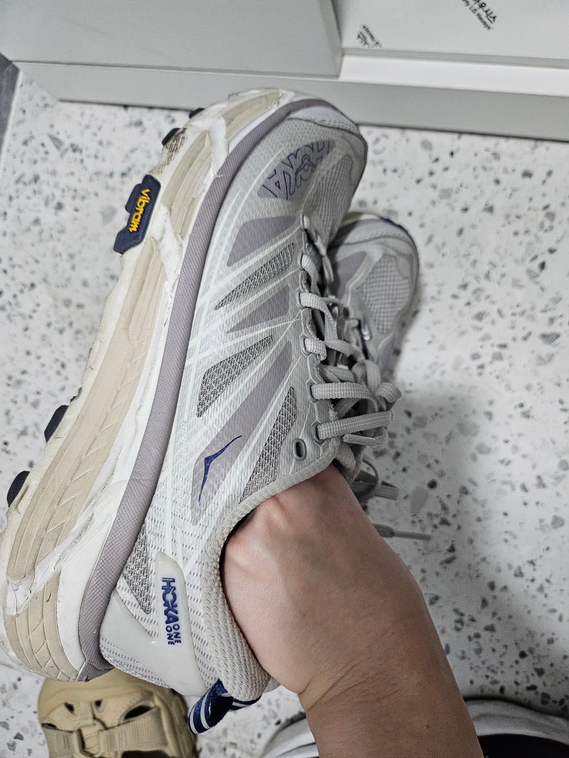 호카 마파테 스피드 2 스텔라 그레이 260 상품이미지5